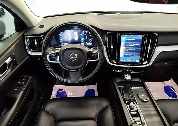 Volvo S60 cena 119900 przebieg: 56952, rok produkcji 2020 z Przedbórz małe 781